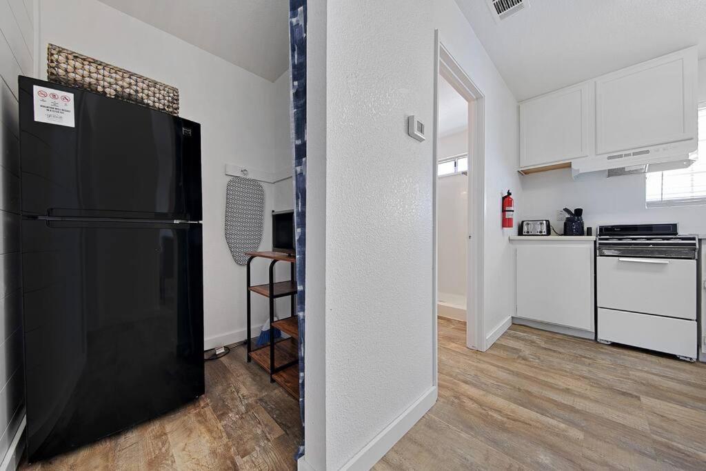 Апартаменти Couples Studio 1 W Full Kitchen Окгерст Екстер'єр фото